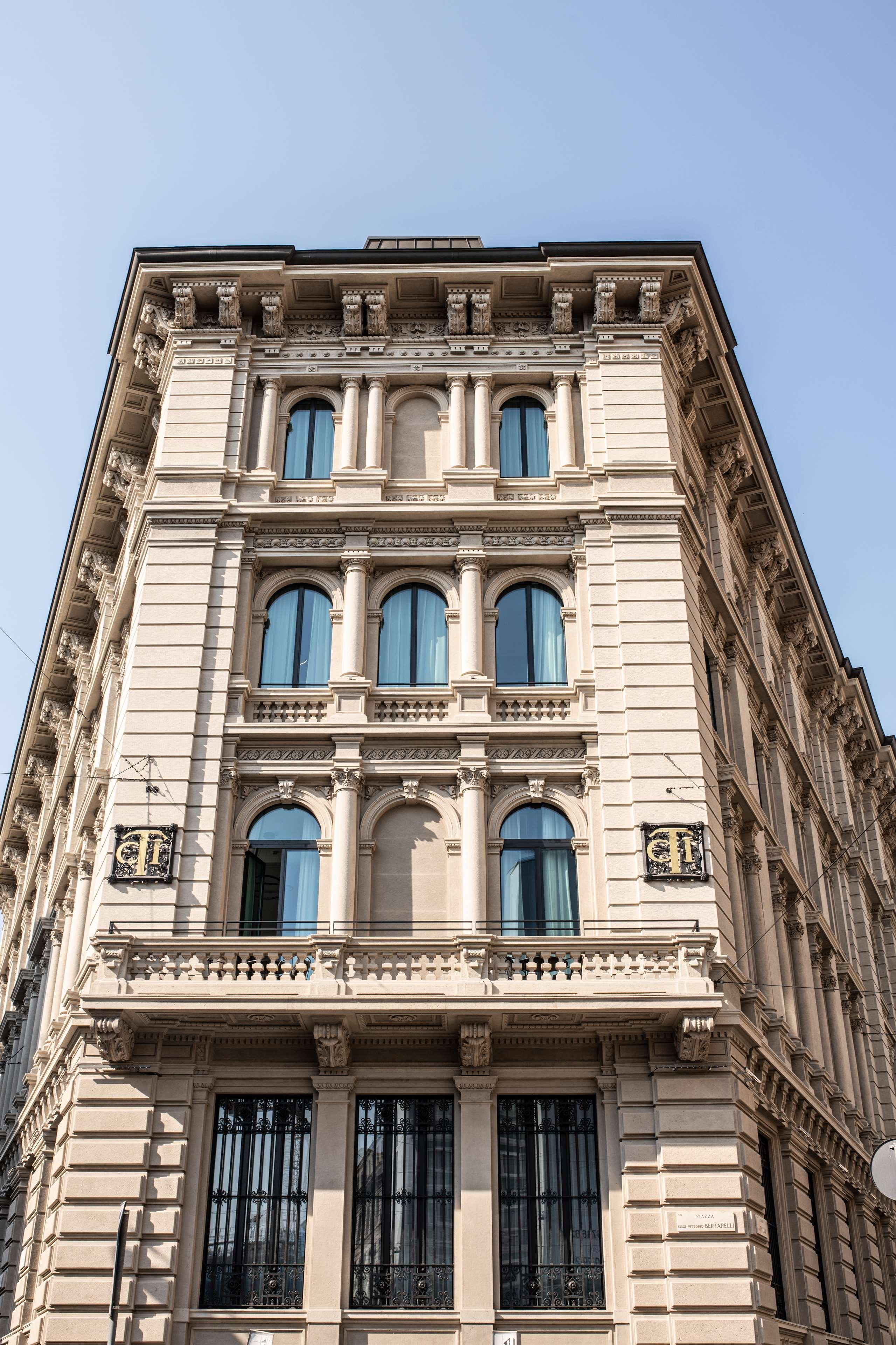 RADISSON COLLECTION HOTEL, PALAZZO TOURING CLUB MILAN МИЛАН 5* (Италия) -  от 36515 RUB | NOCHI